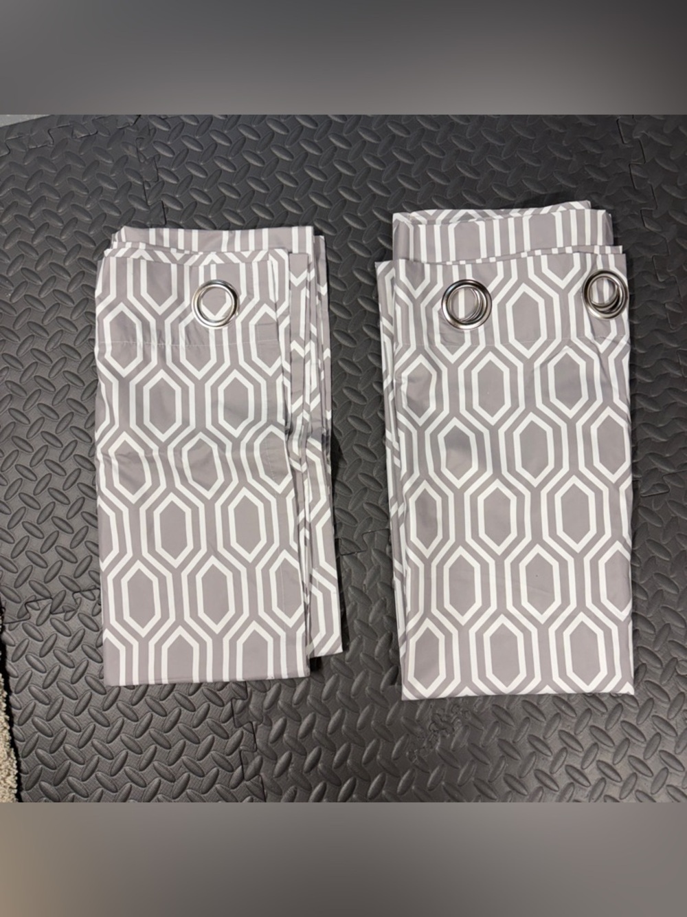 2 40.5”x83” thermal insulated room darkening window curtains